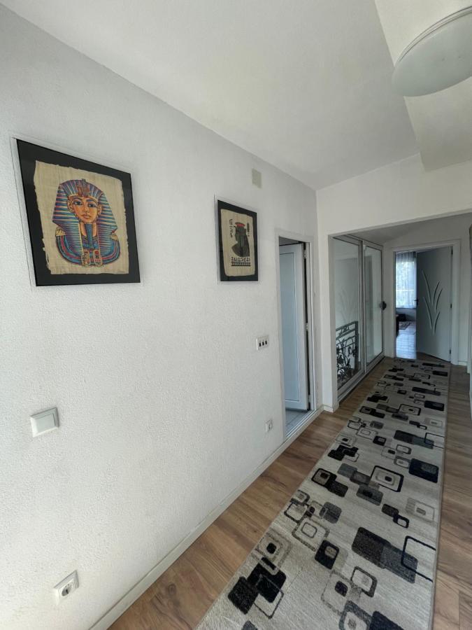 38 Apartment 1 Pristina Extérieur photo